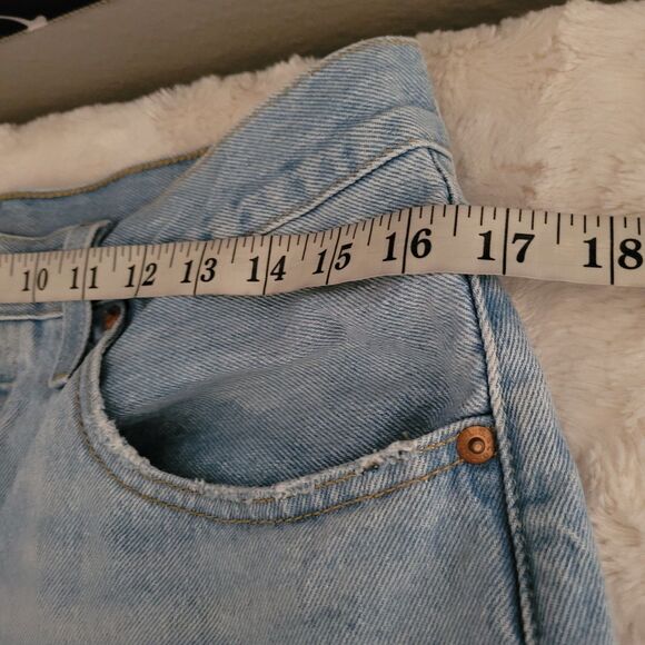 Levis Shorts Womens 31 Blue 501 Jean Cutoff Button Fly Distressed Premium Summer - Picture 6 of 9